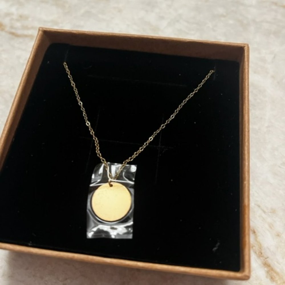 Gold necklace - perfect for engraving